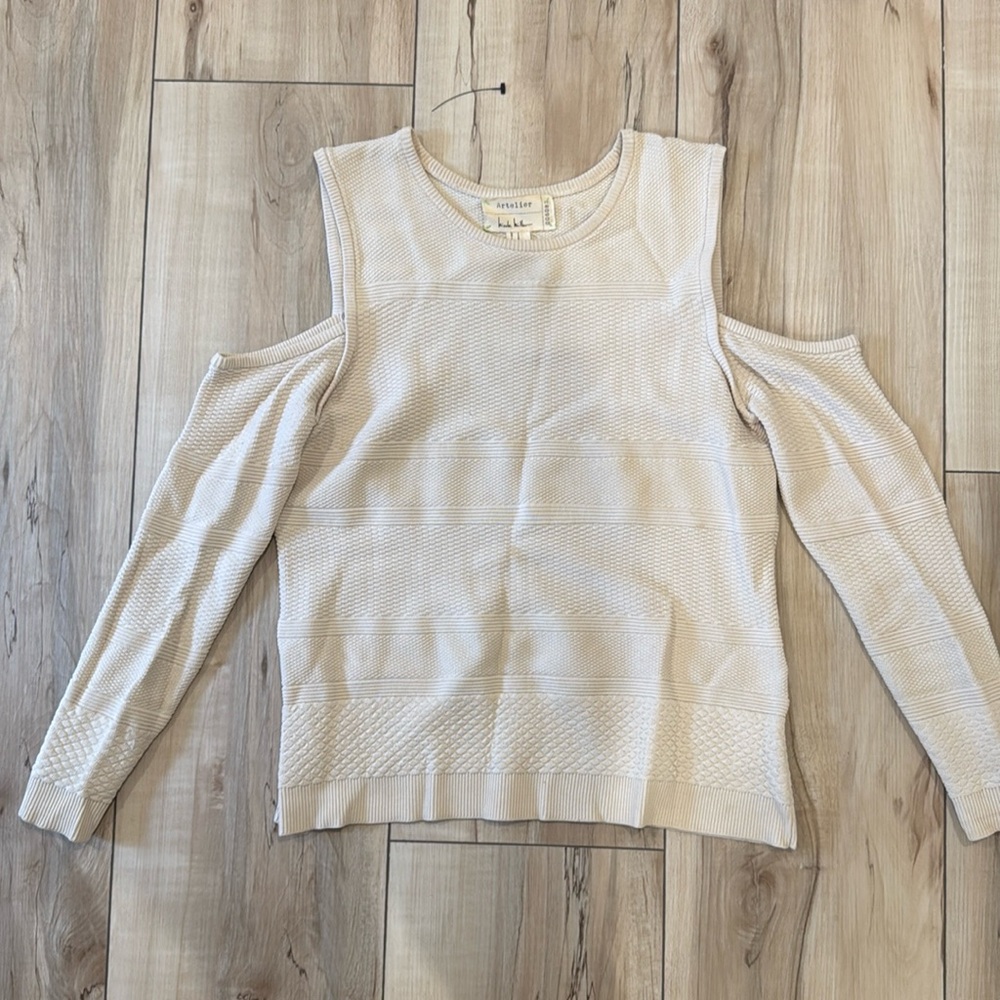 Cold shoulder long sleeve sweater
